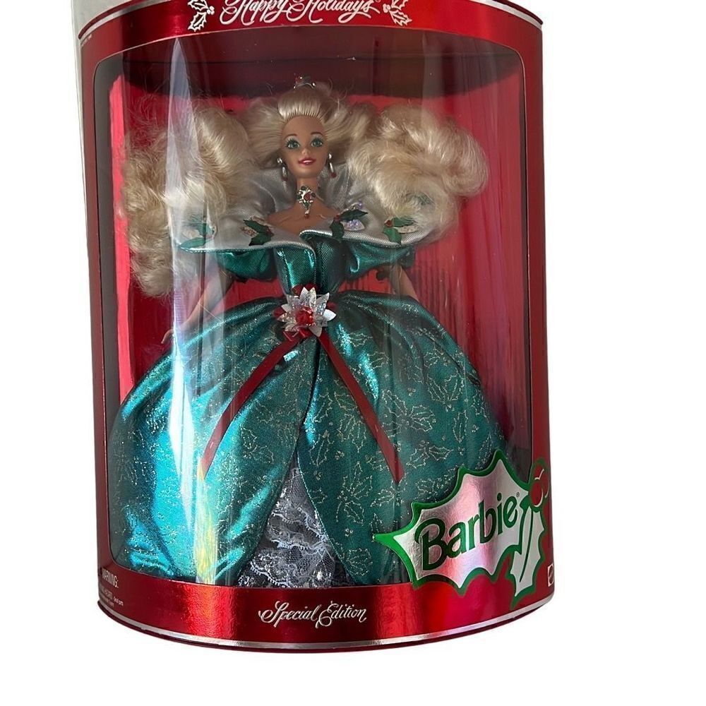 Mattel Vintage Happy Holidays 1995 Barbie New